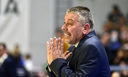 Παπαθεοδώρου: «Δεν είχαμε συγκέντρωση κι ενέργεια, έχουμε και τους τραυματισμούς»