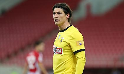 Τσούμπερ: «Να σταματήσουμε όλοι να ασχολούμαστε με τις αποφάσεις του διαιτητή - Ζήτημα να παίξαμε 50 λεπτά»