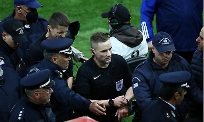 Χριστόγλου: «Δεν εμφανίστηκε στο πρώτο ημίχρονο ο Ολυμπιακός - Δεν ξέρω τι σκέφτηκαν στις δύο φάσεις διαιτητής και VAR»