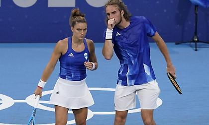 Πτώση μιας θέσης για Τσιτσιπά, σταθερή η Σάκκαρη