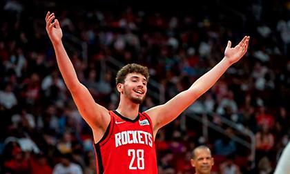 Παίκτες της εβδομάδας στο ΝΒΑ Σενγκούν και Μπράνσον