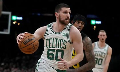 Εγγυημένο το συμβόλαιο του Μίχαϊλιουκ με Σέλτικς-Μένει στο ΝΒΑ ως το τέλος της σεζόν