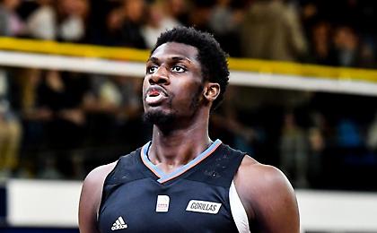 Δίνει δανεικό τον Καμαγκατέ η Αρμάνι Μιλάνο