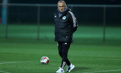 Νικολογιάννης: «Περιμένει πώς και πώς ο Τερίμ το σημερινό ντέρμπι - Αυτή θα είναι η κύρια εντολή του στους παίκτες»