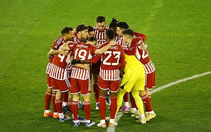 Νικολακόπουλος: «Όσο δεν κλείνει η πληγή με τα κόρνερ, ο Ολυμπιακός δεν μπορεί να έχει τύχη»