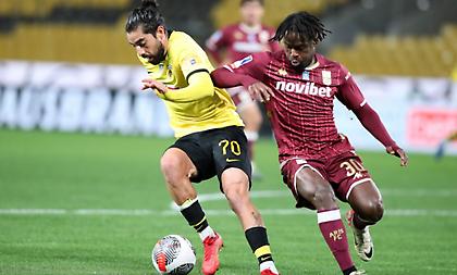 Αναγκαστική αλλαγή μετά από σουτ ο Ζουλ, αποχώρησε κλαίγοντας