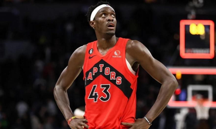 Κινγκς: Δίνουν Μπαρνς, Μίτσελ και Χέρτερ στους Ράπτορς για Σιάκαμ