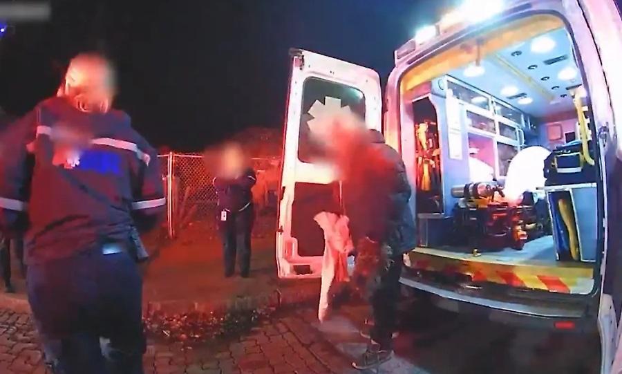 Σάλος για άντρα που πέθανε δύο εβδομάδες αφότου τον πέταξαν έξω από ασθενοφόρο