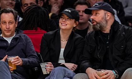 Τι… ΣΕΦ, τι Staples Center: Λάνθιμος και Έμα Στόουν είδαν Λέικερς-Σανς