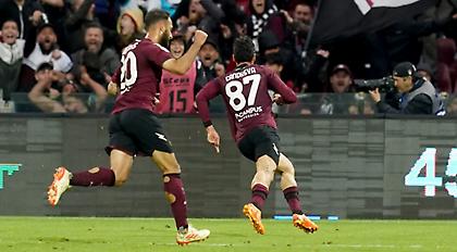 Πρώτα… άδειασμα και μετά αλήτικο πλασέ: Ο Καντρέβα σόκαρε τη Νάπολι μέσα στο «Ντιέγκο Μαραντόνα»