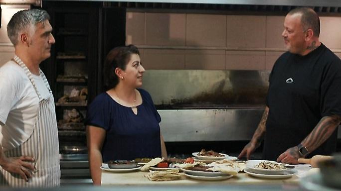 «Γειτονιές στο πιάτο»: Στην οικογενειακή Νέα Σμύρνη - Δείτε το τρέιλερ