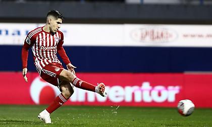 Άνοιξε λογαριασμό από την άσπρη βούλα για το 2-0 του Ολυμπιακού στην Καισαριανή ο Ναβάρο