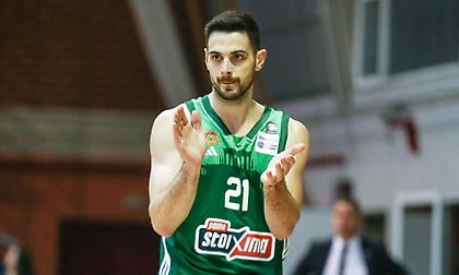 Παπαπέτρου: «Ένιωσα πάλι 19 χρονών, μετρούσα τις μέρες - Μπορώ να δώσω πράγματα που δεν υπάρχουν στην ομάδα»