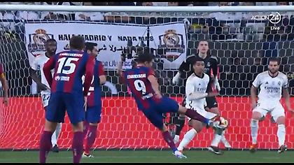 Μείωσε με απίθανο βολέ για την Μπαρτσελόνα ο Λεβαντόφσκι