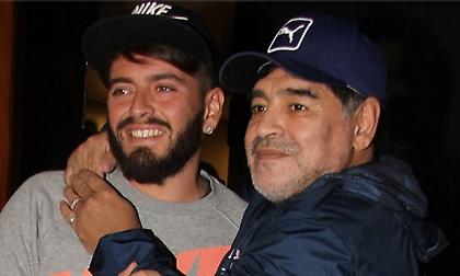 Γιος Μαραντόνα: «Σκότωσαν τον πατέρα του, έχω μια ιδέα ποιος το έκανε»