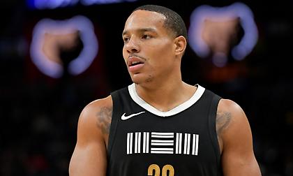 Ατυχία δίχως τέλος για Γκρίζλις: Χάνουν ενάμιση μήνα τον Μπέιν