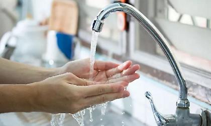 Σε κατάσταση έκτακτης ανάγκης κηρύχθηκε η Ζάκυνθος - Από τις βρύσες τρέχει νερό με πετρέλαιο