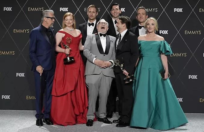 «Succession», «Beef» και «The Bear» σάρωσαν στα λαμπερά βραβεία Emmy 2023