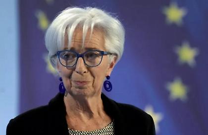 Λαγκάρντ: Πιθανή μείωση των επιτοκίων το καλοκαίρι