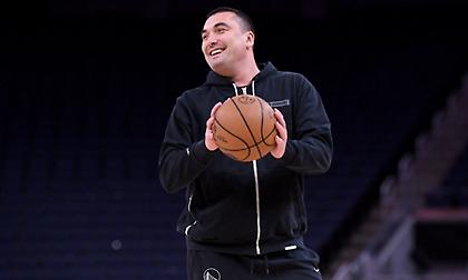 Αναβλήθηκε το Τζαζ-Γουόριορς καθώς υπέστη έμφραγμα ο βοηθός του Κερ!