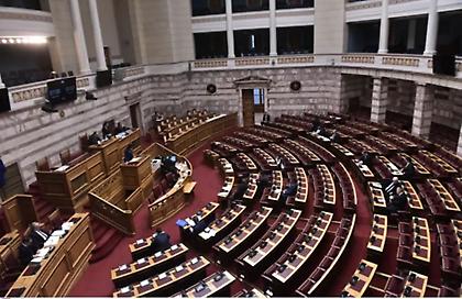 Φάκελο με 20 ύποπτα ποδοσφαιρικά παιχνίδια έστειλε η UEFA στη Βουλή