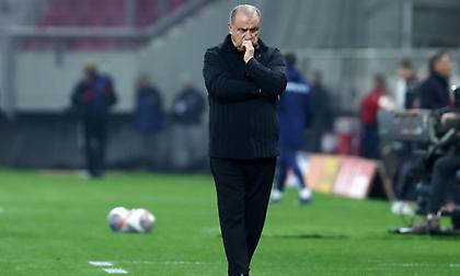 Τερίμ: «Χαρούμενος που δώσαμε στον κόσμο αυτήν τη νίκη - Τεράστιο σεβασμό στους παίκτες για τη μάχη»