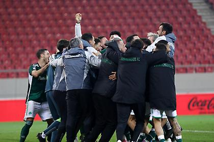 Παναθηναϊκός: Το… γλέντι στα αποδυτήρια του «Καραϊσκάκης» μετά την πρόκριση