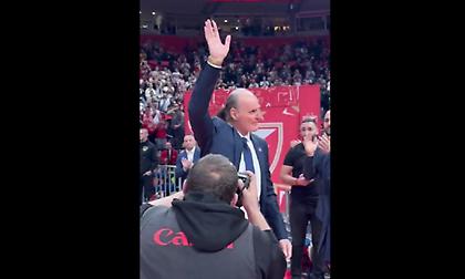 Αποθεώθηκε από τους φίλους του Ερυθρού Αστέρα ο Ιβάνοβιτς