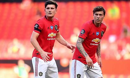 Μάντσεστερ Γιουνάιτεντ: Ριζικές αλλαγές στην άμυνα, στην έξοδο Λίντελοφ-Μαγκουάιρ