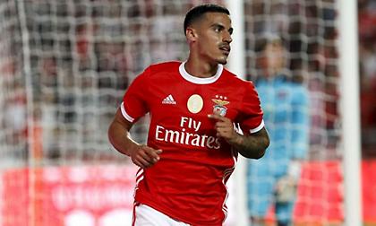 Έκλεισε και παίρνει από τώρα τον Τσικίνιο ο Ολυμπιακός σύμφωνα με τον Ρομάνο!