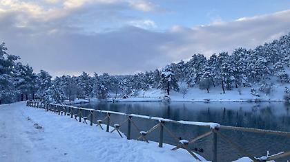 Καιρός - Έκτακτο δελτίο ΕΜΥ: Πού θα χιονίσει το Σαββατοκύριακο