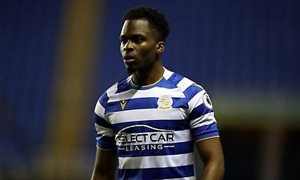 «Κλείνει τον Νέλσον Αμπέι της Ρέντινγκ ο Ολυμπιακός»