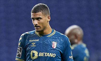 Ολυμπιακός: Προχωρά και των στόπερ - Ανοιχτό για Μανωλά