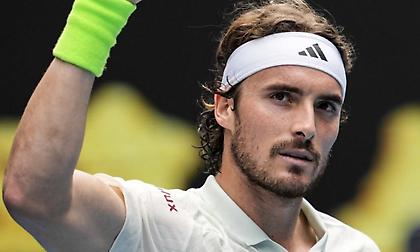 Τα ξημερώματα ο Τσιτσιπάς με τον Φριτζ για τους «16» του Australian Open