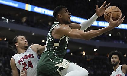 Πίστονς-Μπακς