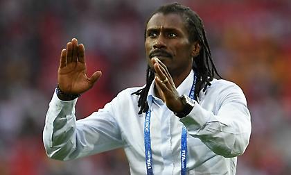 Εσπευσμένα στο νοσοκομείο μετά το Σενεγάλη-Καμερούν ο Αλιού Σισέ