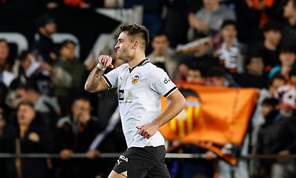 Έκοψε τη φόρα της Μπιλμπάο και πλησίασε την εξάδα της La Liga η Βαλένθια