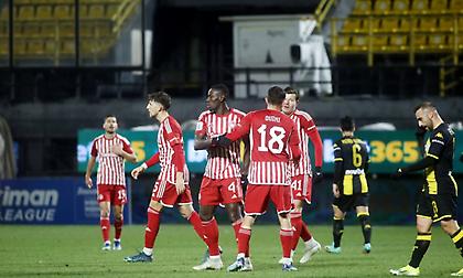 Νικολακόπουλος: «Ο Ολυμπιακός πήρε επιτέλους αυτό που δικαιούνταν»