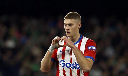 Ντόβμπικ από άλλο πλανήτη, έκανε χατ τρικ σε 6 λεπτά και «τούμπαρε» μόνος του τη Σεβίλλη!