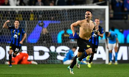 Στέφθηκε υπερπρωταθλήτρια Ιταλίας με ήρωα της τελευταίας στιγμής τον Λαουτάρο η Ίντερ