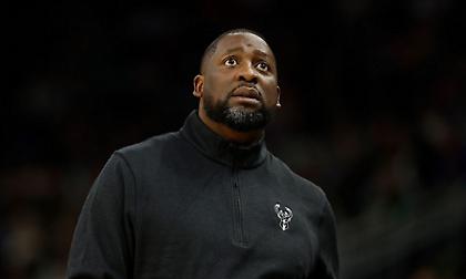 Βόμβα στους Μπακς: Η ομάδα του Γιάννη απέλυσε τον Γκρίφιν - Πρώτο φαβορί ο Ντοκ Ρίβερς!