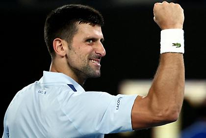 Αγρίεψε και «καθάρισε» τον Φριτς ο Τζόκοβιτς-Ολοταχώς για το 25ο Grand Slam