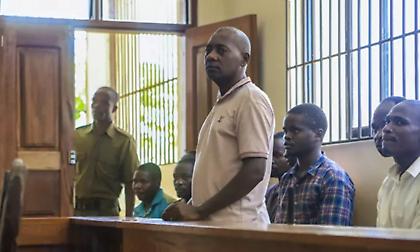 Κένυα: Για 238 ανθρωποκτονίες κατηγορείται ο πάστορας που προέτρεψε τους πιστούς «να νηστέψουν μέχρι θανάτου»