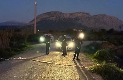 Μεσολόγγι: Σήμερα η ιατροδικαστική εξέταση στη σορό του 31χρονου που βρέθηκε με τραύματα από κυνηγετικό όπλο