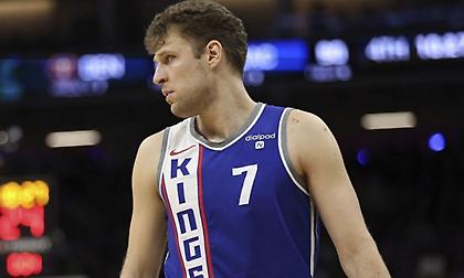 Έσπασαν το σερί ηττών οι Κινγκς με καλό Βεζένκοφ σε λίγο χρόνο