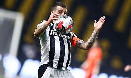 Συνέχισε το ατομικό ο Βιεϊρίνια στον ΠΑΟΚ