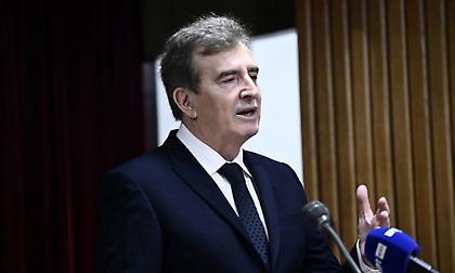 Χρυσοχοΐδης: «Στις 12 Φεβρουαρίου να πάρουμε τα παιδιά μας και να πάμε στα γήπεδα»