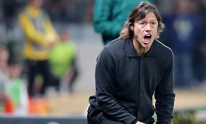 Τσακίρης: «Ανοιχτό το ενδεχόμενο ενίσχυσης - Το χάρηκε γιατί είχε από… Νοέμβρη να κάνει τέτοια προπόνηση ο Αλμέιδα»