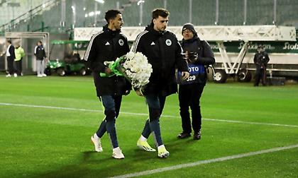 Ιωαννίδης και Ζέκα κατέθεσαν λουλούδια στη μνήμη του Γιώργου Αλεξανδρή