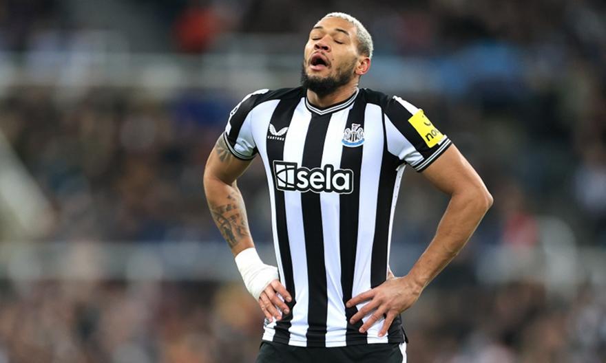 Νιούκαστλ: Χειρουργήθηκε με επιτυχία ο Ζοέλιντον